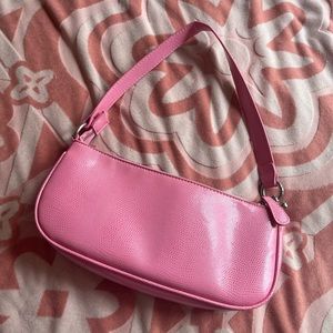 urban outfitters pink purse